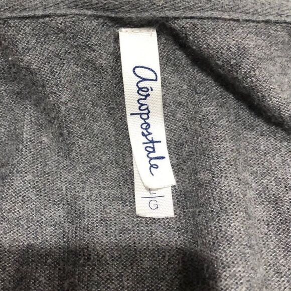Aeropostale Gray V-Neck Button Cardigan — Size L (Juniors) - Picture 5 of 6